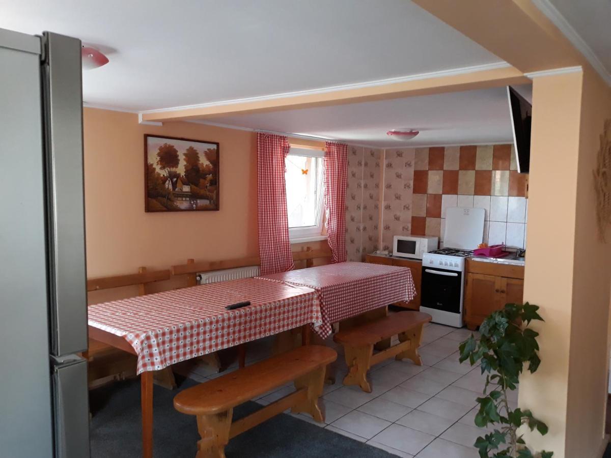 Bed and Breakfast Molnar Vendeghaz Praid Exterior foto
