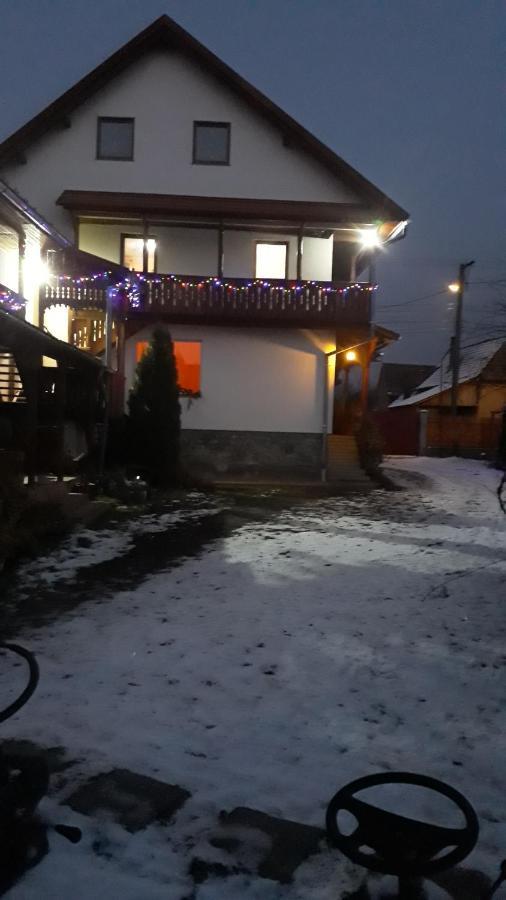 Bed and Breakfast Molnar Vendeghaz Praid Exterior foto